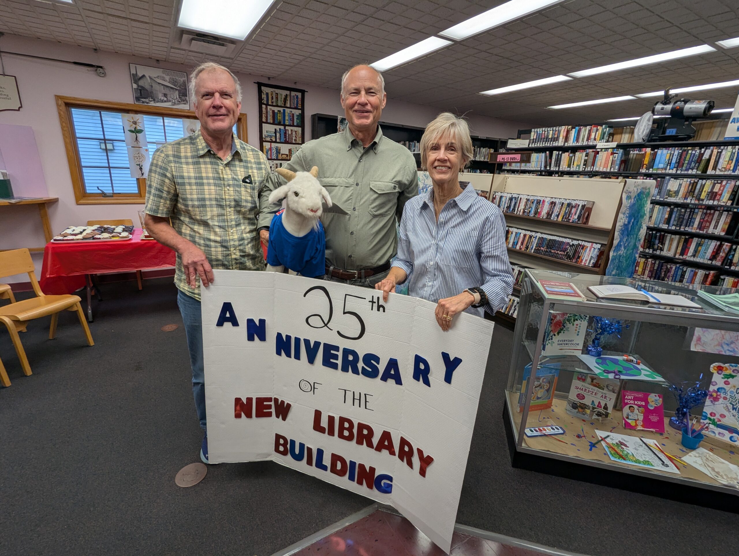 https://ogden_images.s3.amazonaws.com/www.observertoday.com/images/2025/10/08173242/SINC-library.jpg